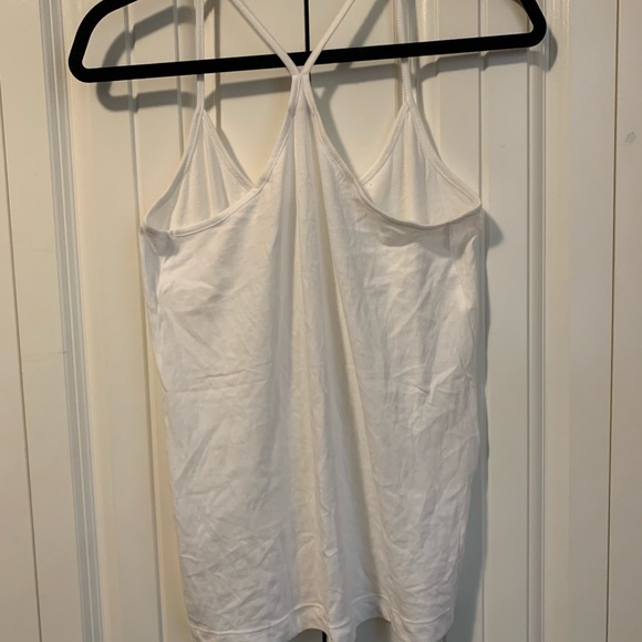 Gap Tank Top - Picture 3 of 3